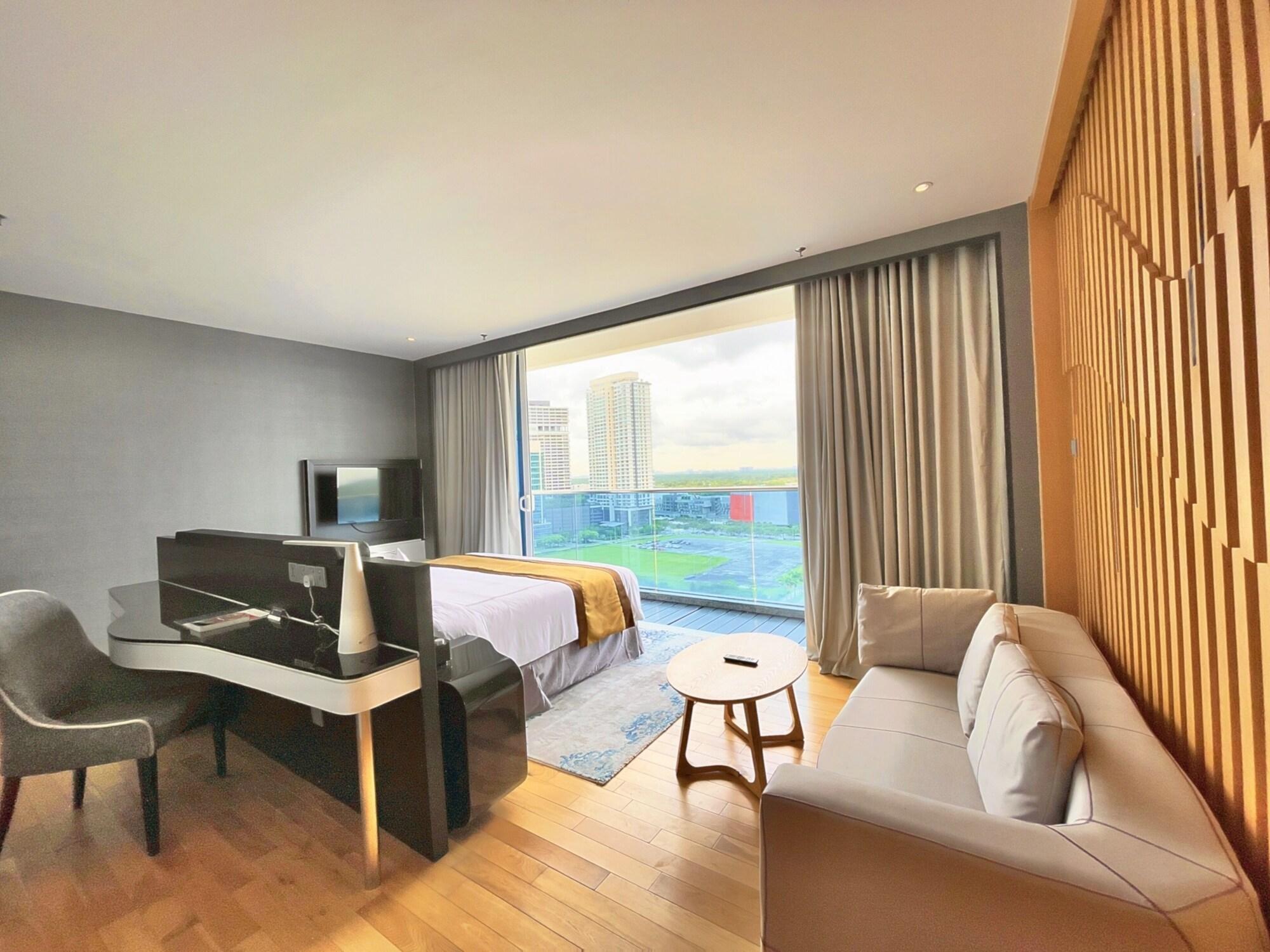 Fraser Place Puteri Harbour Nusajaya  Dış mekan fotoğraf A room at the hotel
