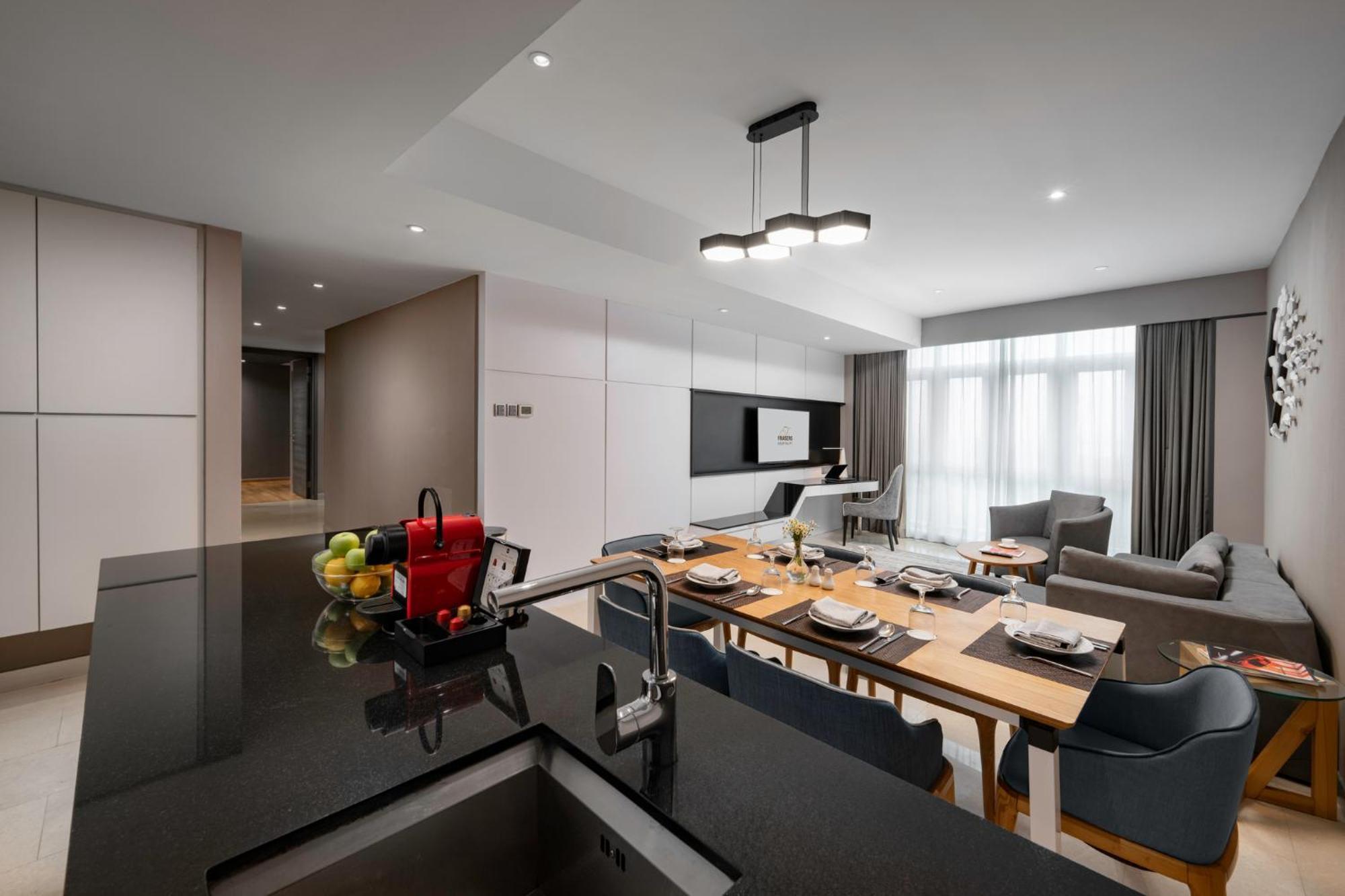 Fraser Place Puteri Harbour Nusajaya  Dış mekan fotoğraf A modern kitchen in China