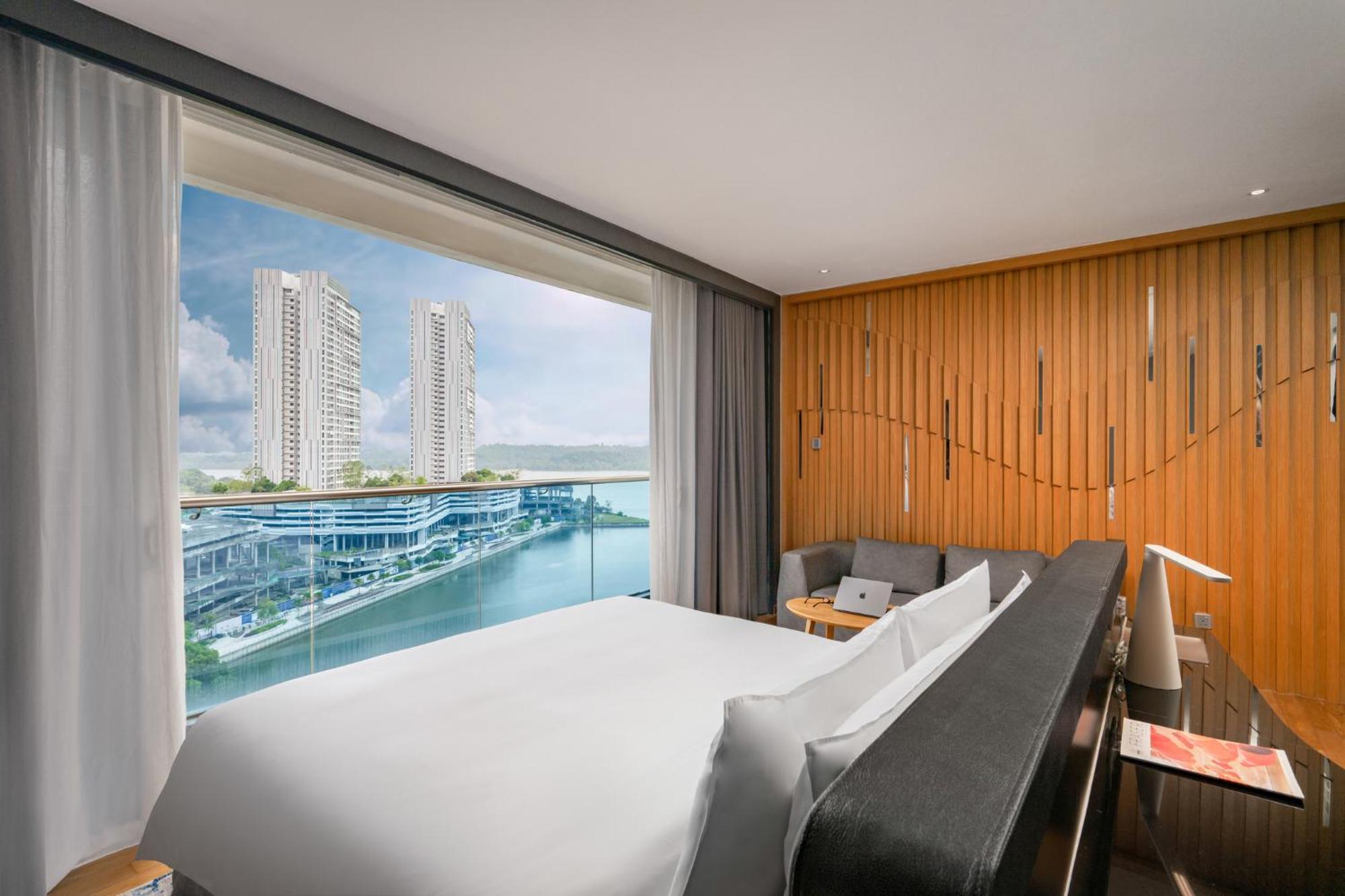 Fraser Place Puteri Harbour Nusajaya  Dış mekan fotoğraf Deluxe Ocean View