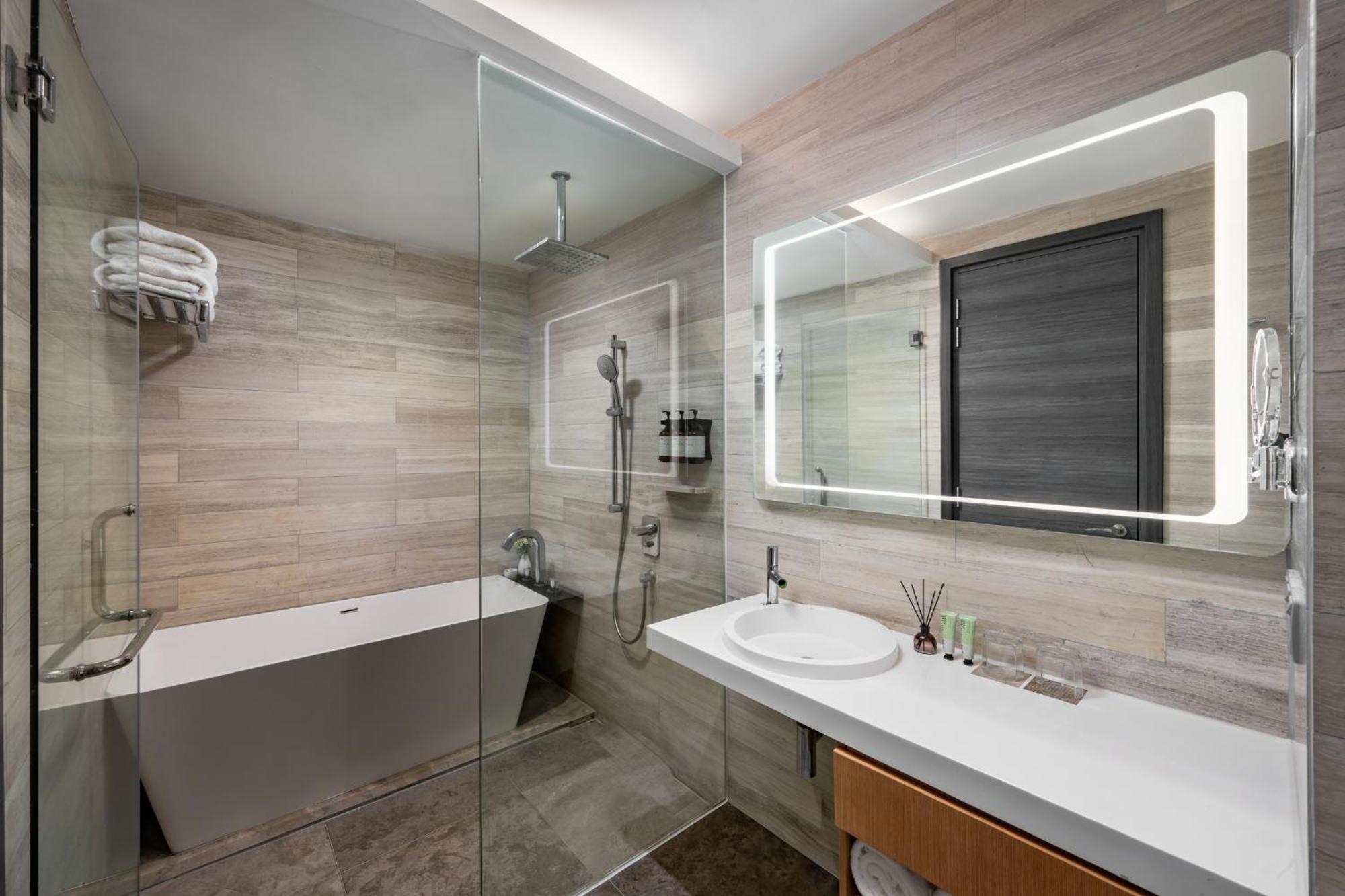 Fraser Place Puteri Harbour Nusajaya  Dış mekan fotoğraf Bathroom